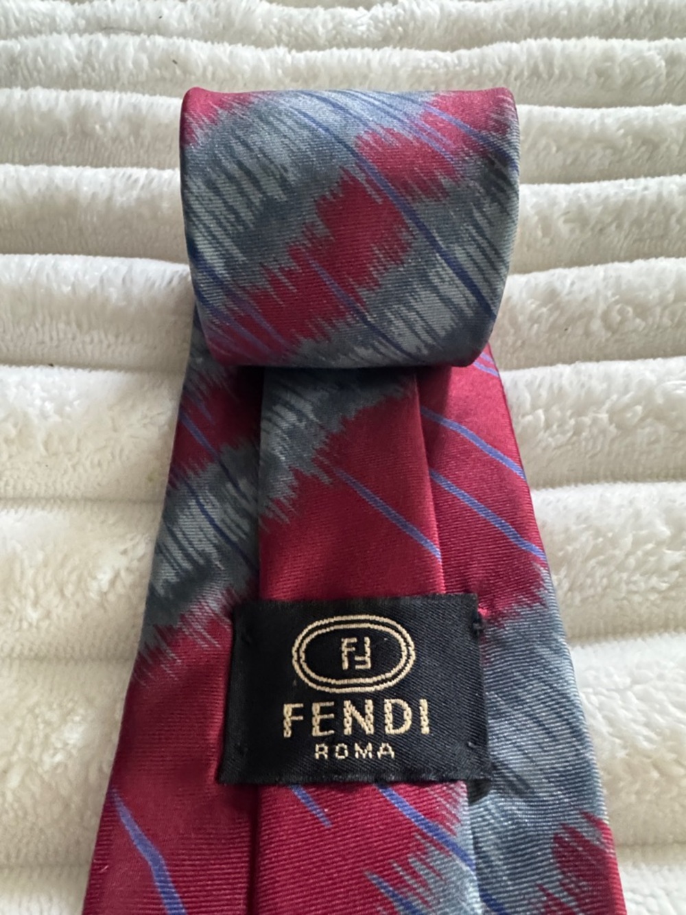 Vintage Fendi Burgundy and Gray Patterned Silk Tie